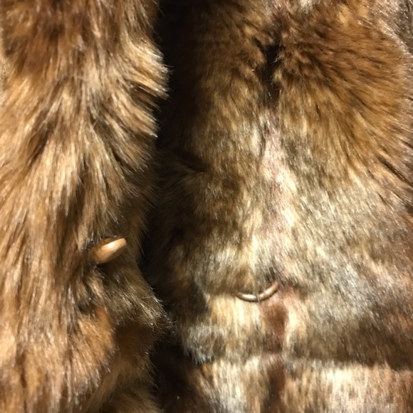 Roaman’s Short Faux Fur Coat with Hood - Picture 4 of 7